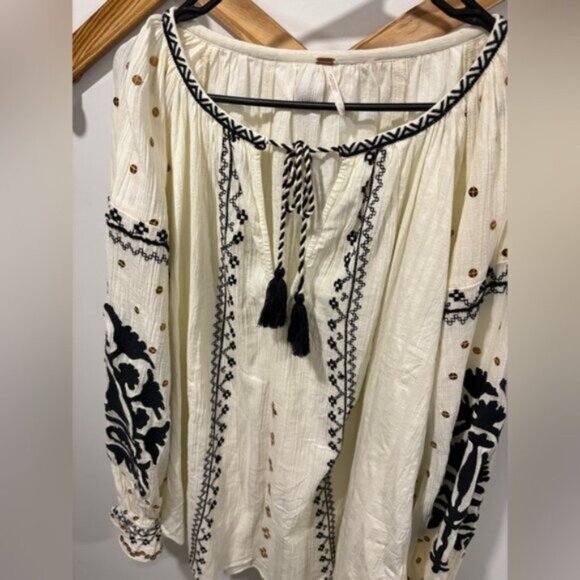 Free People Tallie embroidered tunic in the ivory combo color- 100% Cotton - Picture 10 of 12